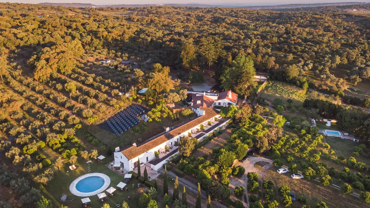 Imani Country House