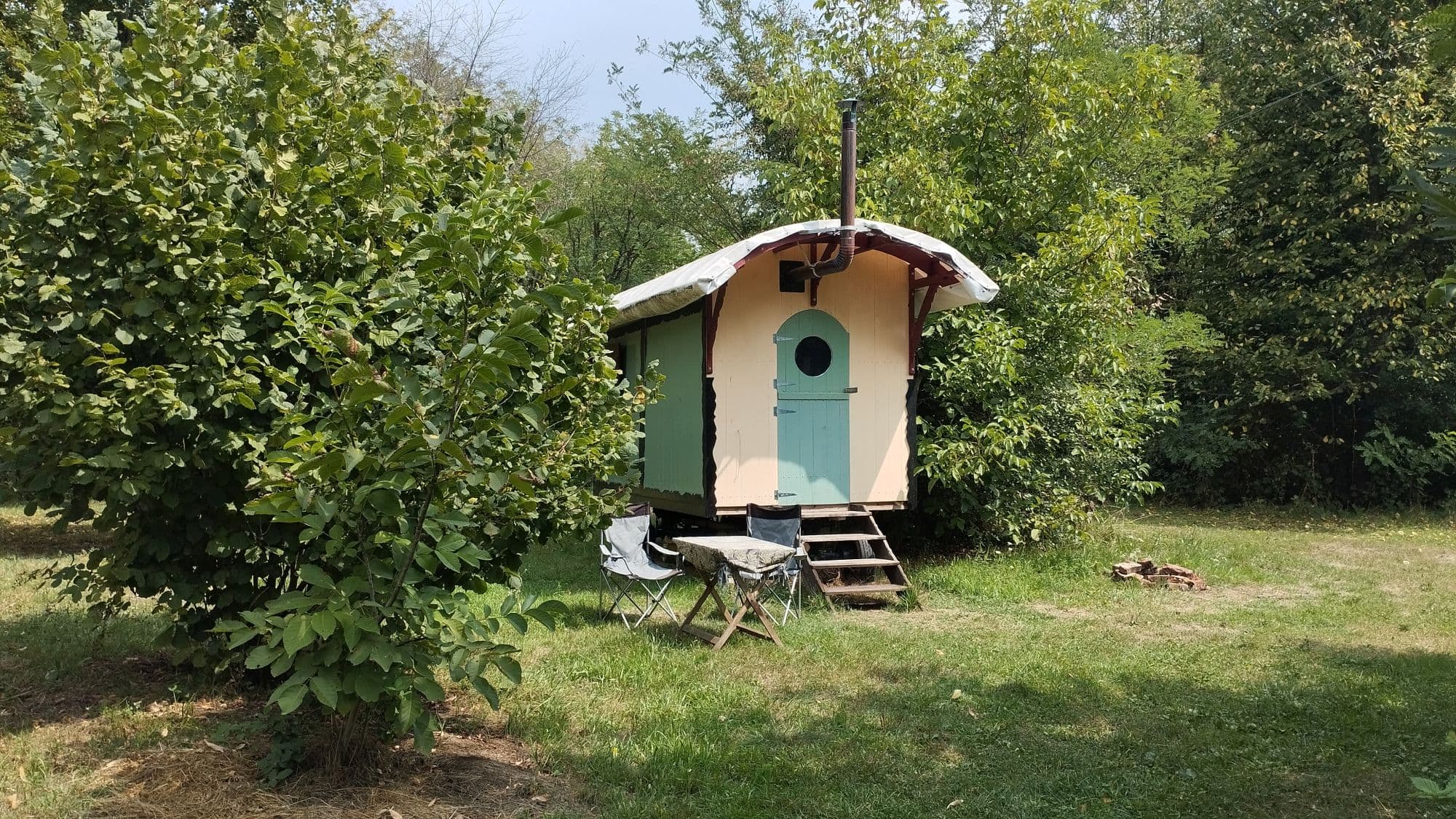 Shepherd's hut