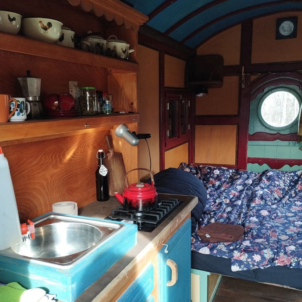 Shepherd's hut