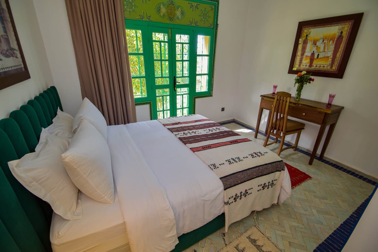 Ritaj (twin beds artisanat)