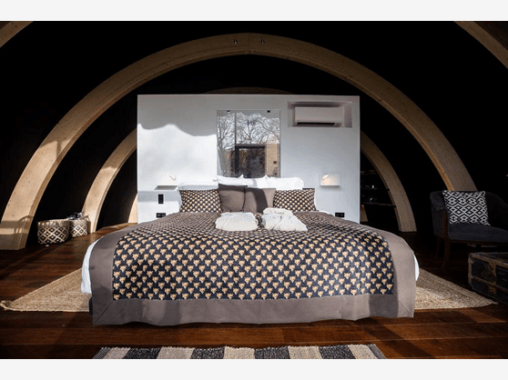 Room8