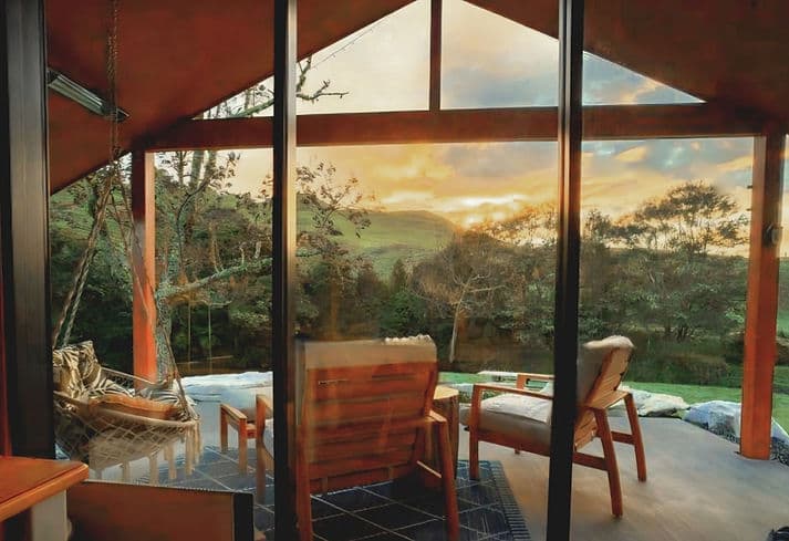 River Song — Studio Cabin for Couples & Small Families