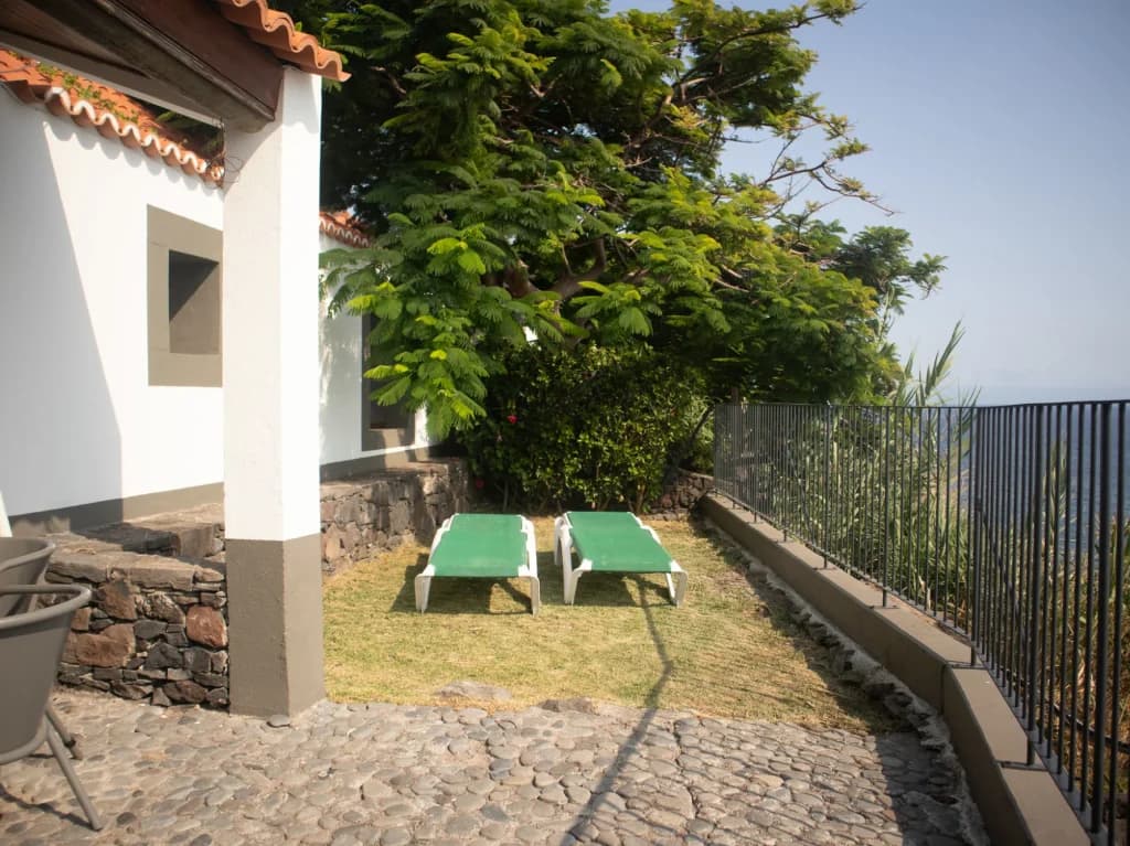 Julia's House
