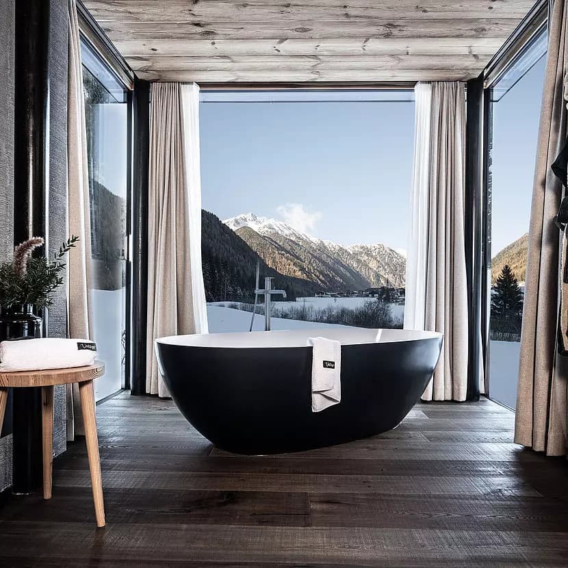 Chalet Field