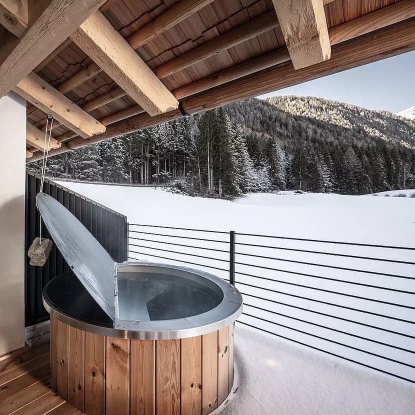 Chalet Field