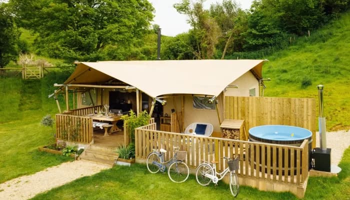 Grisway Lodge (groups + larger stays)