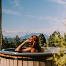 Suite Panoramique | Écolodge de Luxe avec spa privatif