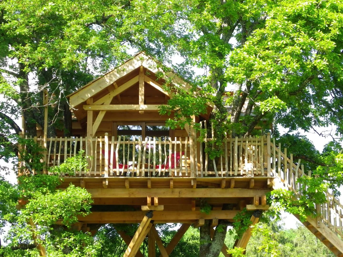 Cabanes Spa — Jacuzzi privatif (romantique)