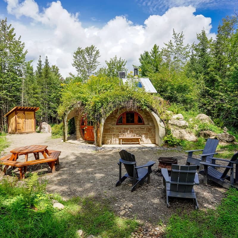 Le Hobbit — Écogîte enchanté forêt
