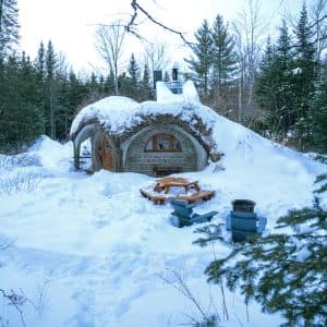 Le Hobbit — Écogîte enchanté forêt