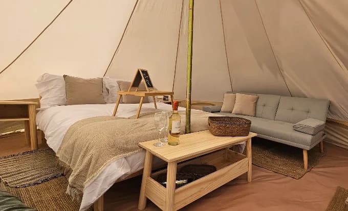 Bell Tent — Standard (up to 4 guests)