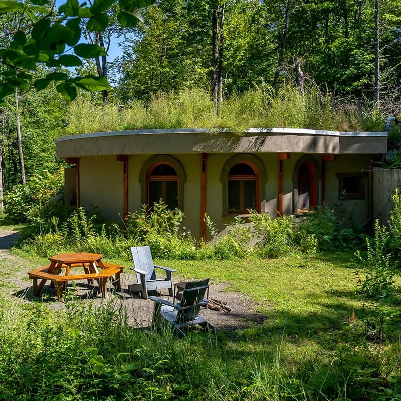Le Seigneur des Bois — Écogîte majestueux