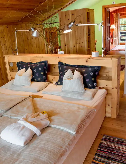 Atelier Doppelzimmer — Bain dans la roche