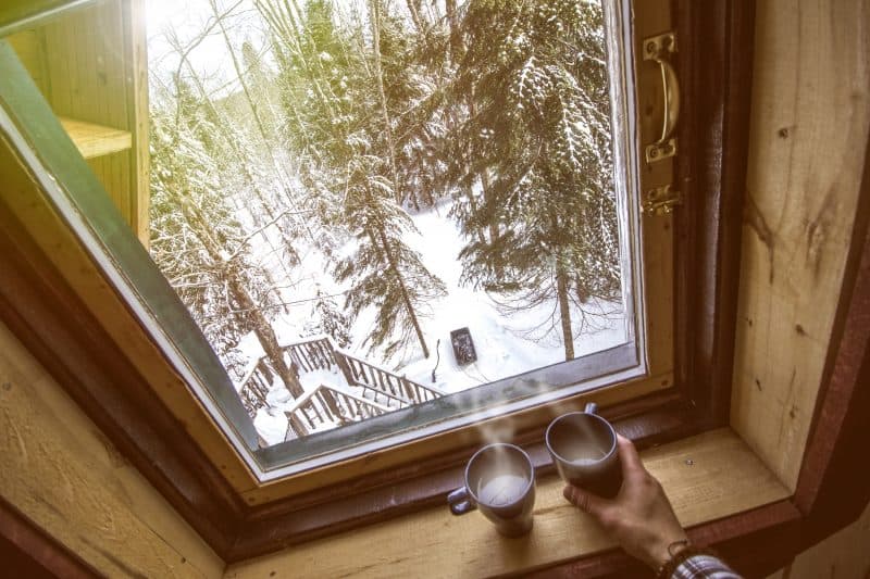 Chalet Enchanté (dans les arbres) — Conte de fées